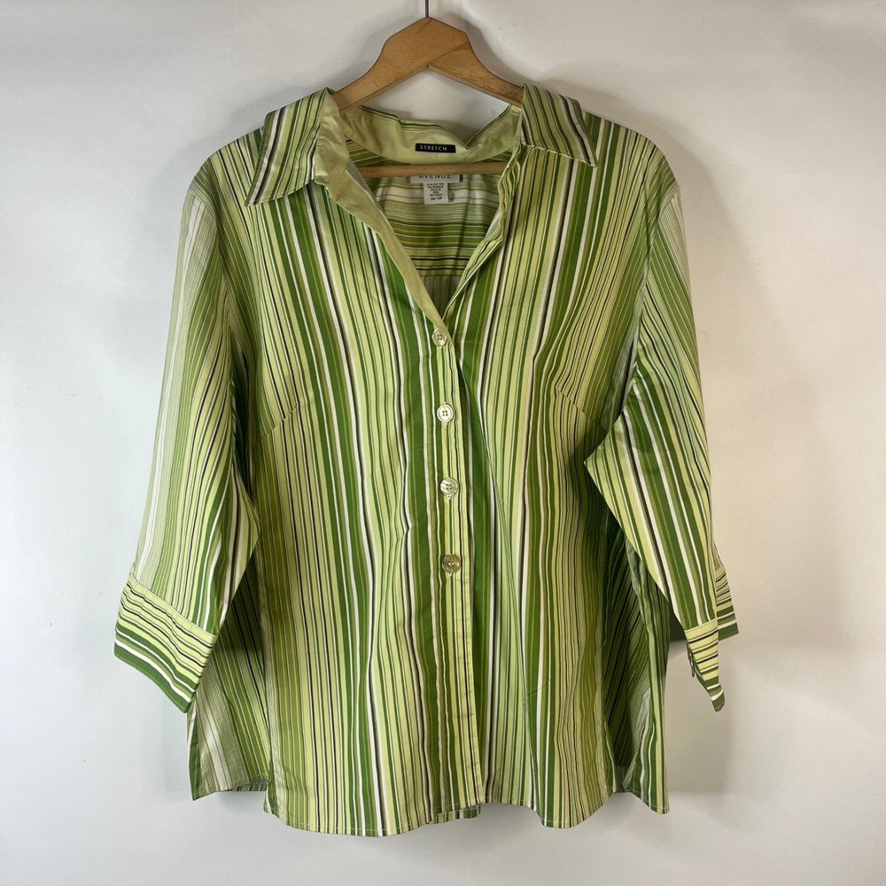 Avenue Button Down Shirt Womens 26/28 Green Striped 3/4 Sleeve Stretch Career